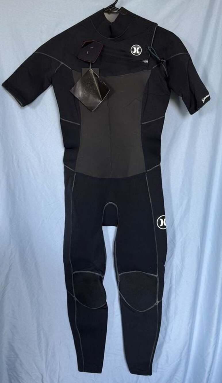 Hurley YC Megaheat 202 Short Sleeve Wetsuit, Size 10